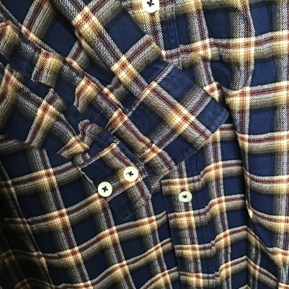 Pendleton Burnside Blue and Gold Flannel Button Down Long Sleeve Short. - Picture 5 of 6